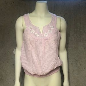 Pink tank with fitted waist